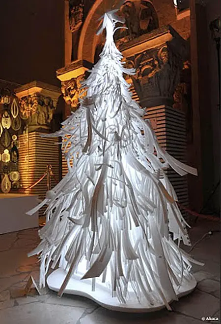 Hermes, Gucci, Louis Vuitton & More Designers Create Christmas Trees For Charity - if it&#39;s hip ...