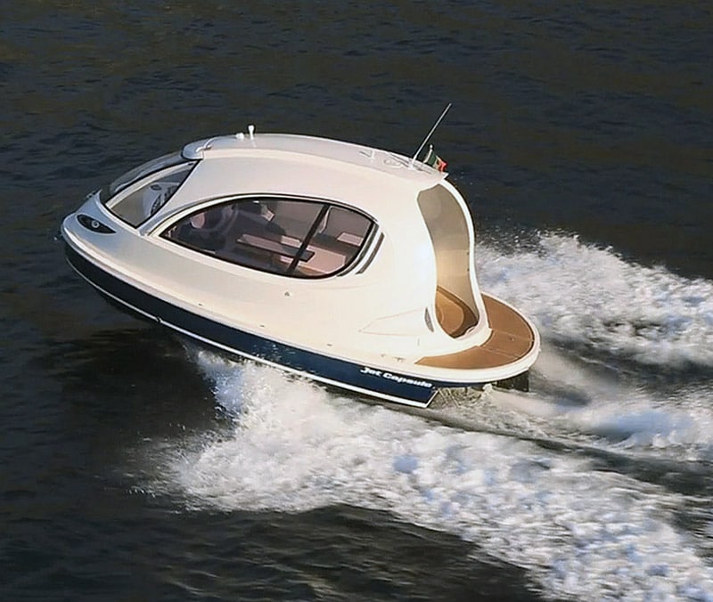 Jet Ski and a Yacht Had A Baby! Check Out The New 2014 Jet Capsule 