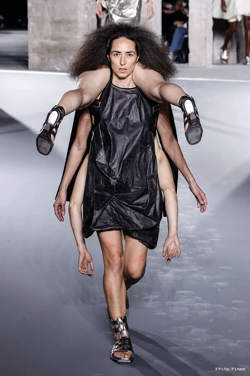 Rick Owens' Runway Models Pull Their Weight. And That Of Another. - if