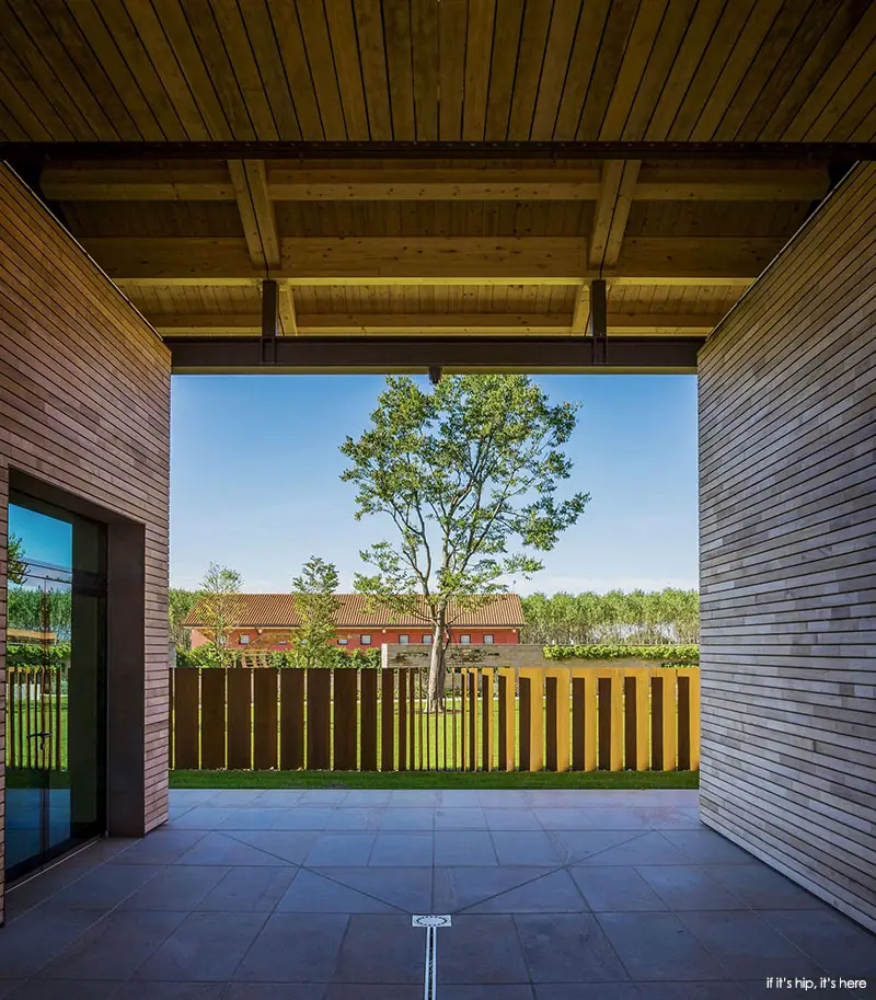 The Incredibly Stunning Le Monde Winery Garden and Pool