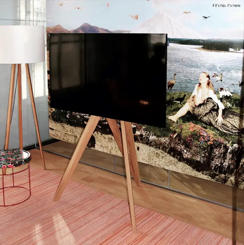 Front Row Wooden Tripod TV Stands From Roomours