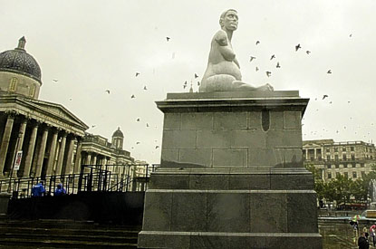 marc quinn statue in trafalgar square