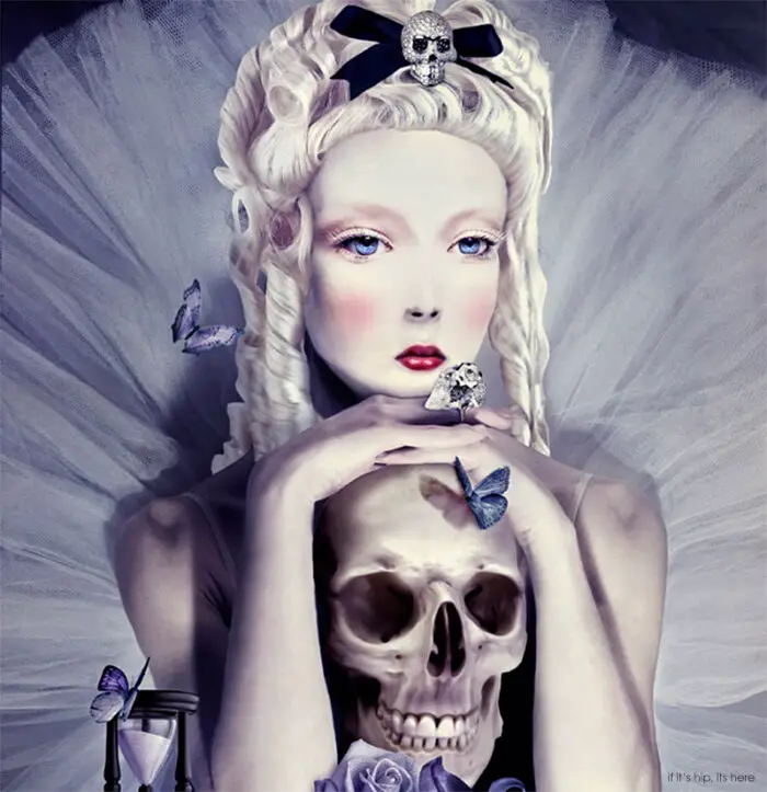 Read more about the article Mutual Adornment: Natalie Shau’s Art & Lydia Courteille’s Jewels