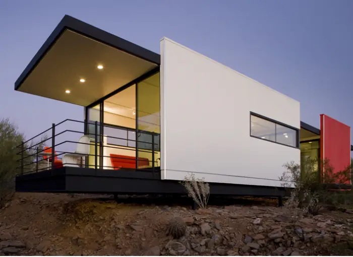 Read more about the article Taliesin Students Build Prefab Mod Sustainable Home In The Desert