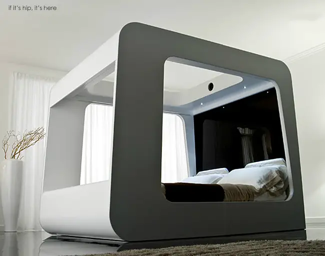 Hi-Can Multimedia Bed