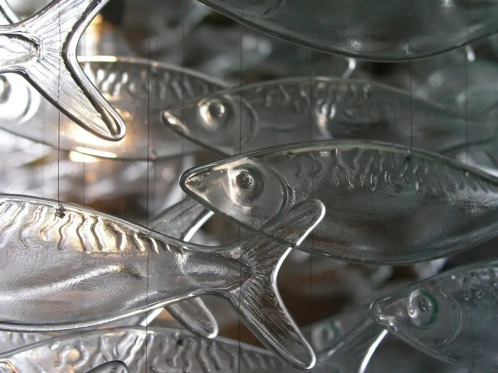 Scabetti Shoal Lights - glass detail