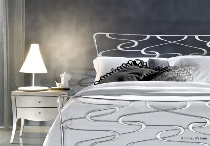 Read more about the article Modern and Ornate Hand-forged Iron Beds From Ciacci Of Italy