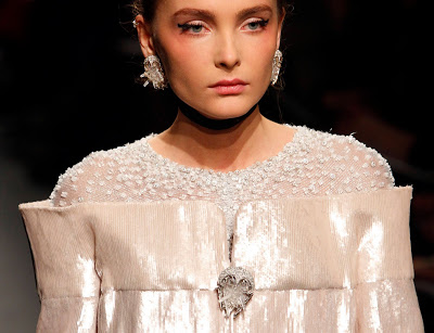 Read more about the article Gossamer, Glittering & Glorious. The Chanel 2011 Haute Couture Collection.