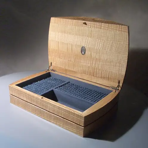 custom wood jewelry boxes