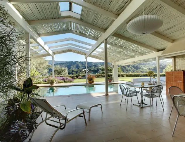 Read more about the article A Classic California Ranch Home by Cliff May Goes On The Market