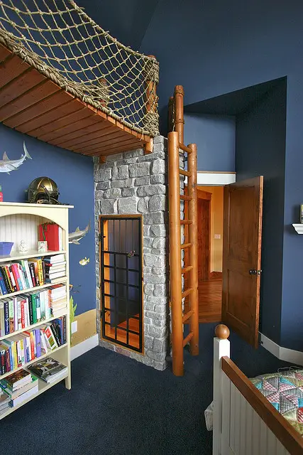 kid's fantasy room build