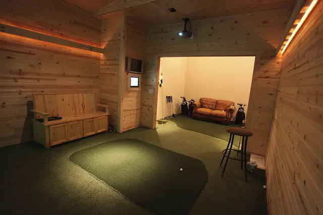 golf simulator room