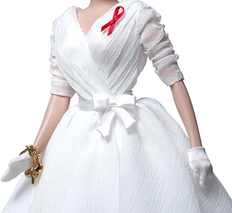 white dress cu iihih