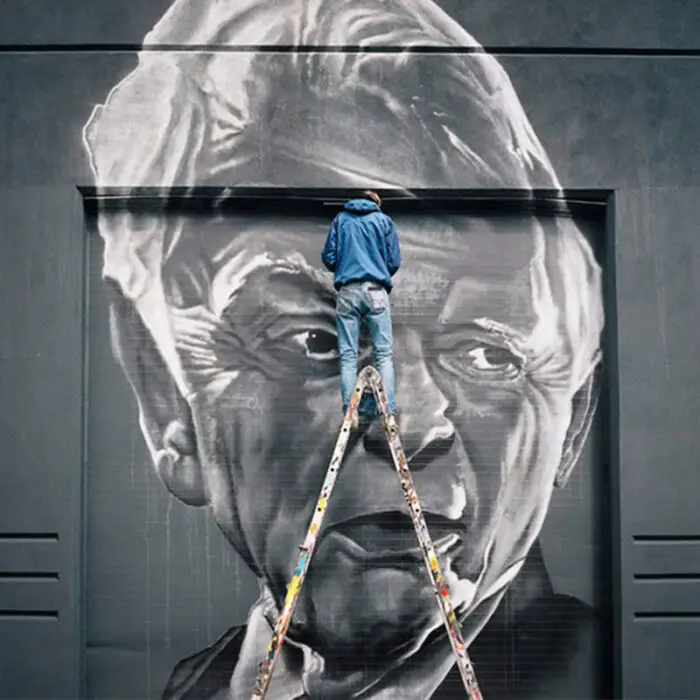 Read more about the article Incredible – and Enormous – Public Portraits by Street Artist Hendrik Beikirch.