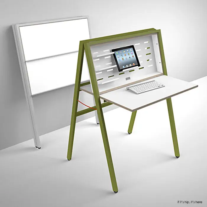 HIDEsk by Michael Hilgers