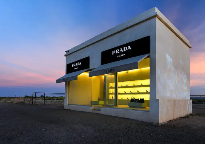 Read more about the article Prada Marfa, A Full Scale Replica of a Prada Boutique In Texas: Art or Advertisement?