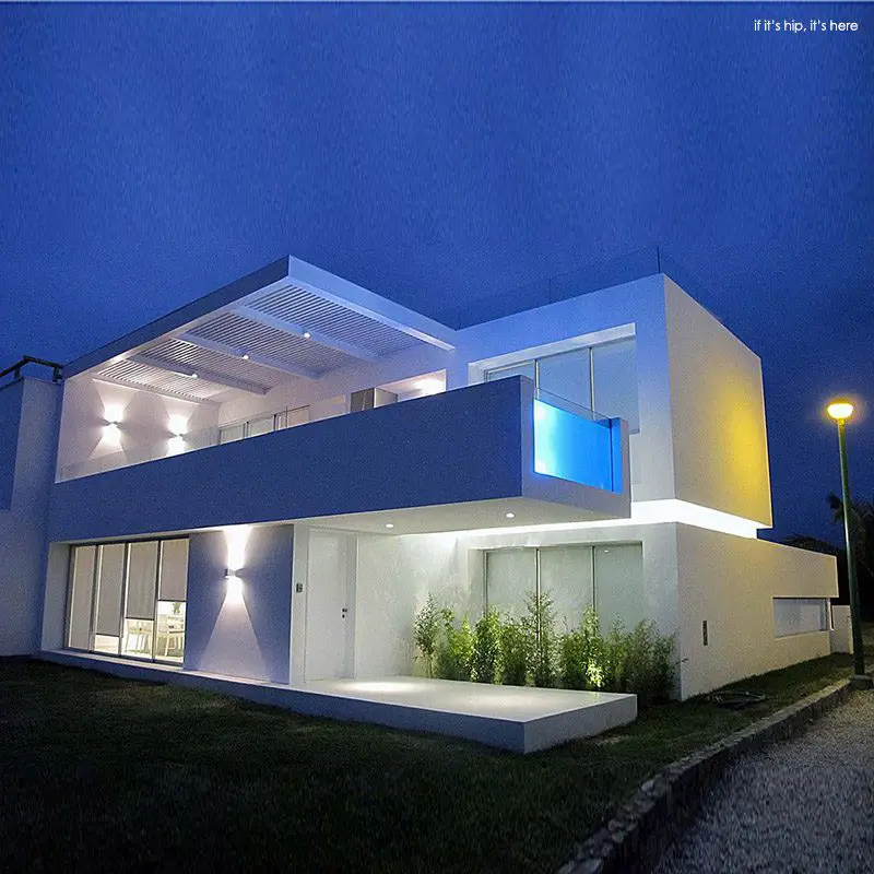 Casa Playa Blanca by Ecke Architects