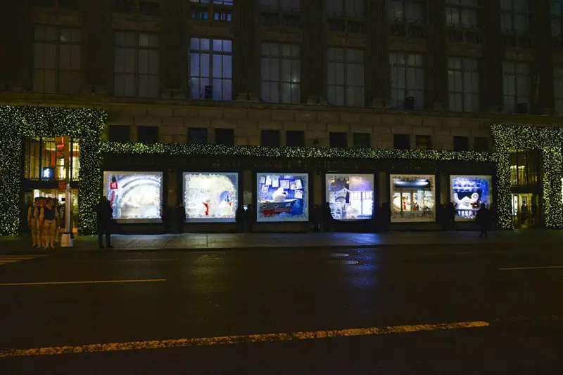 holiday windows