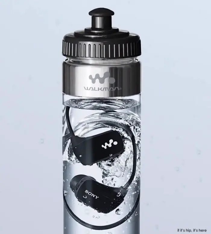 Read more about the article Sony Bottles Their Waterproof MP3 Players And Sells Them Via Vending Machine.
