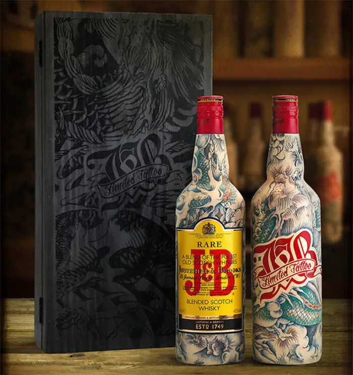 Read more about the article J&B Commissioned A Tattoo Artist To Ink 25 Limited Edition Bottles of Scotch.