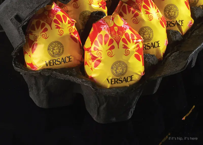 Versace eggs2 IIHIH