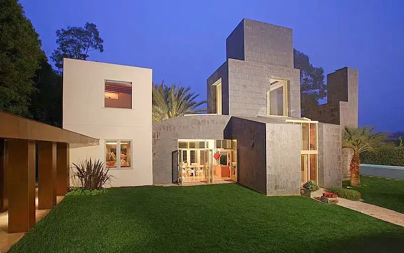 Frank Gehry los angeles modernist house