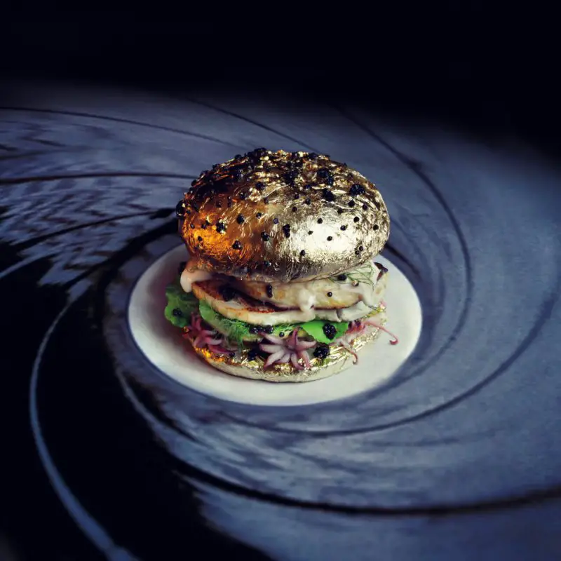 gold bun bond burger