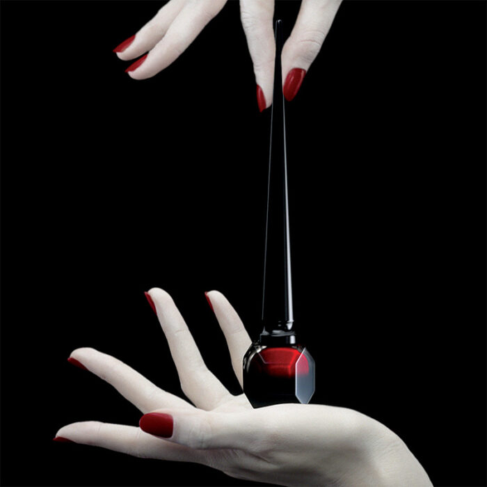 Rouge Louboutin Nail Polish 3 IIHIH