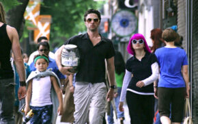 Zach Braff’s Kickstarter Funded Film, Wish I Was Here, Gets Mixed Reviews But Has A Great Soundtrack.
