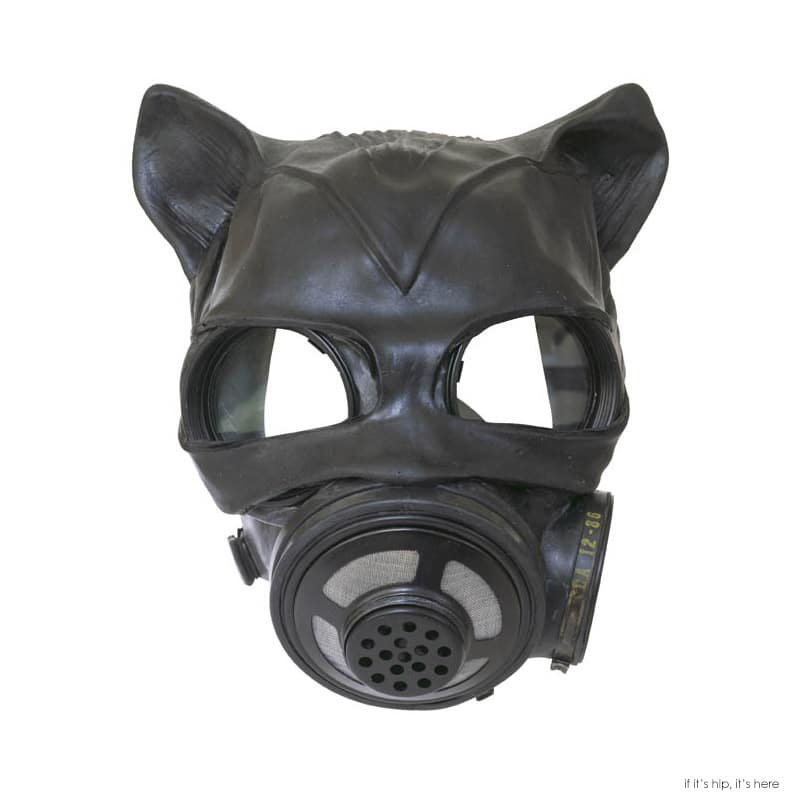 catwoman gas mask kata legrady IIHIH