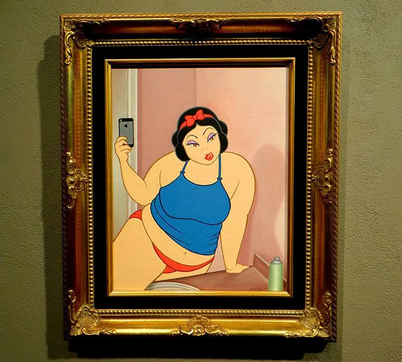 snow white fat selfie