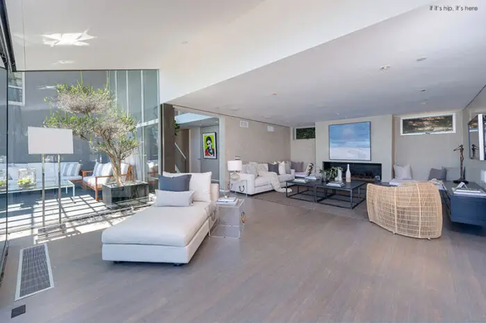 Star Matthew Perry's malibu home