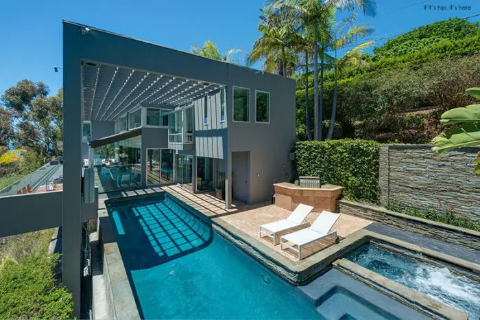 the swimming pool at Malibu's Pier House