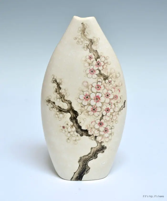 Porcelain Vessels by Heesoo Lee