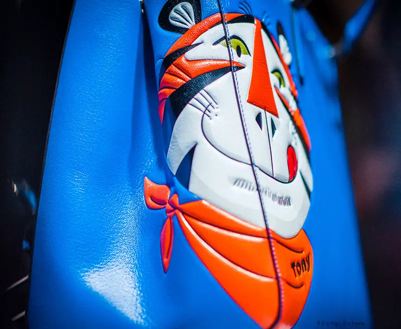 tony the tiger ebury bag detail IIHIH