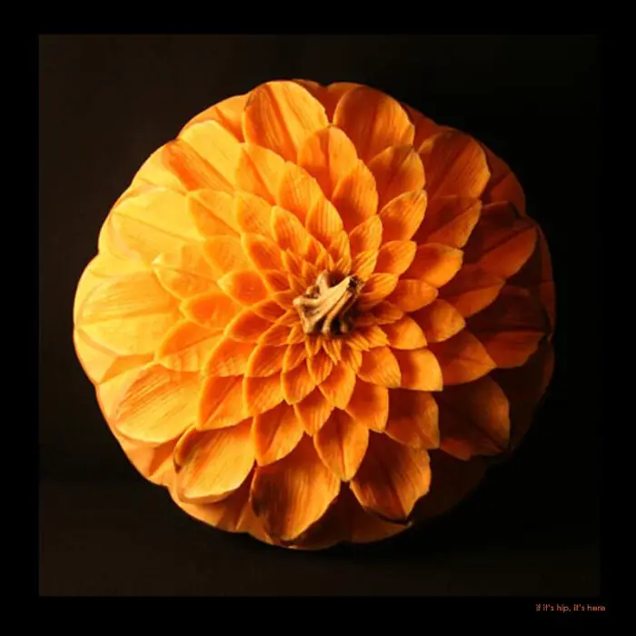 2. Leaf Pumpkin Wheel carving