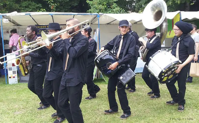 Scratchophone-Jazz-Combo-marching band