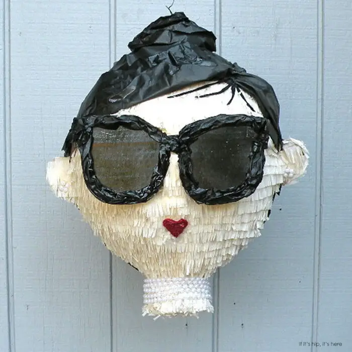 Read more about the article Whack Piñatas – So Stylish You’ll Find Them Hard To Hit.