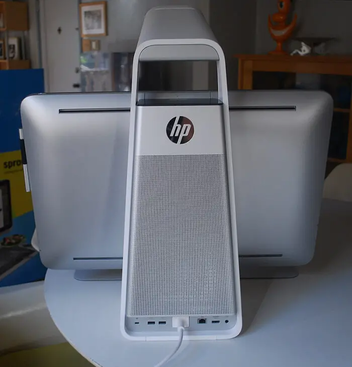 HP sprout backside