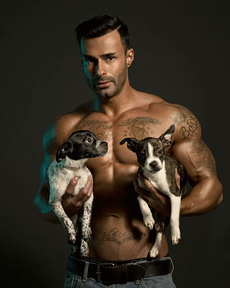 Hunks and Hounds Calendar 2015, America, Oct 2014