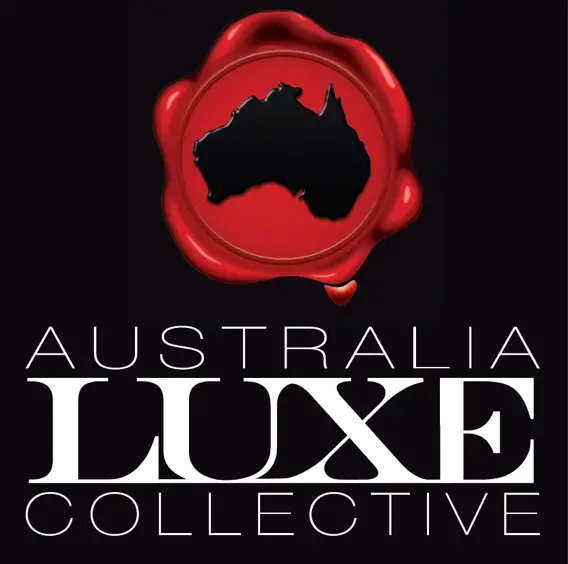 austluxecoll logo