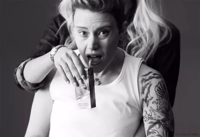 justin bieber calvin klein spoof kate mckinnon