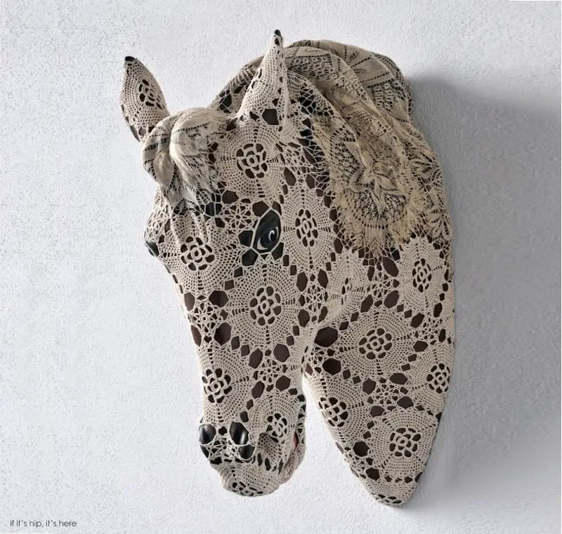 Joana Vasconcelos Crocheted ceramics