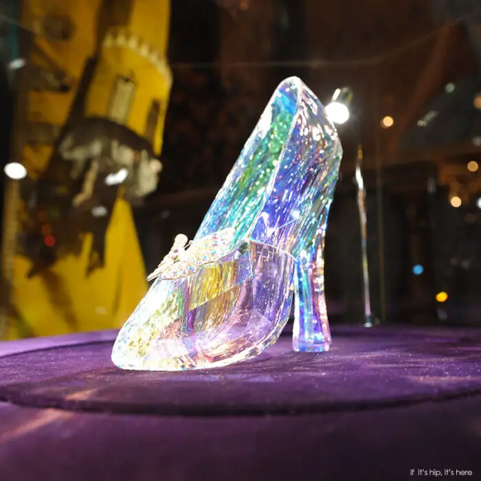 Swarovski glass slipper for Cinderella1 IIHIH
