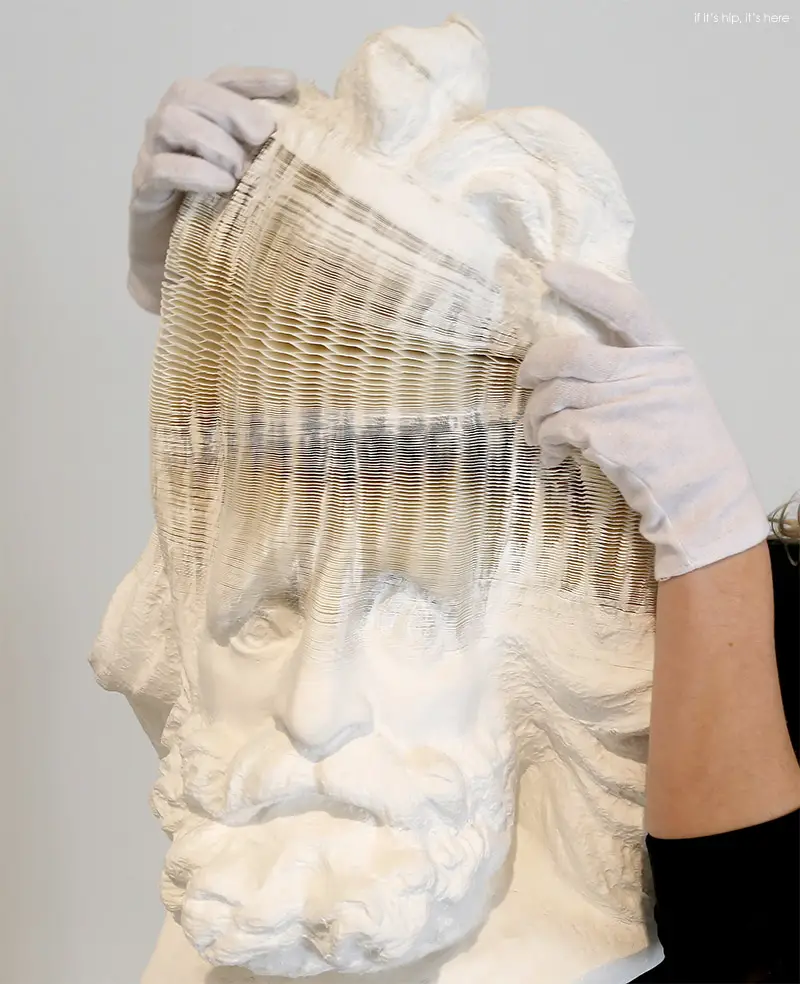 Li Hongbo paper art 2 IIHIH