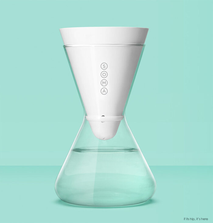 soma carafe on green