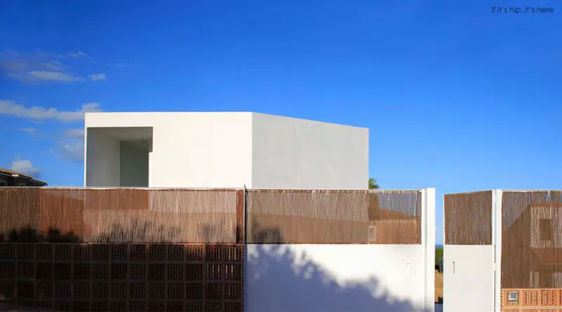 house by architect Jose Luis Muñoz Muñoz