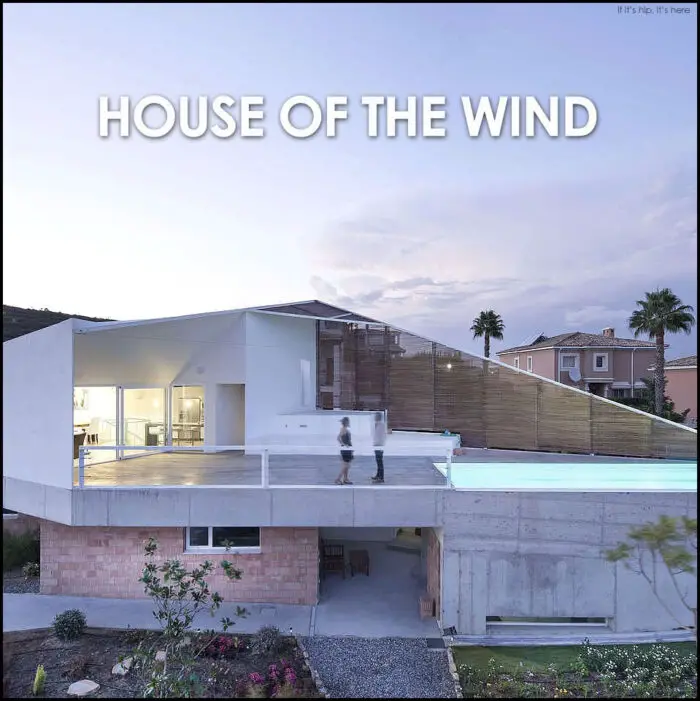 Read more about the article The House of the Wind in Cádiz, Spain