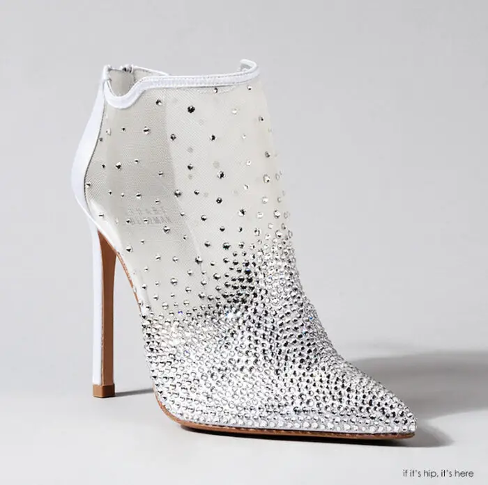 Stuart-Weitzman- Cinderella shoe