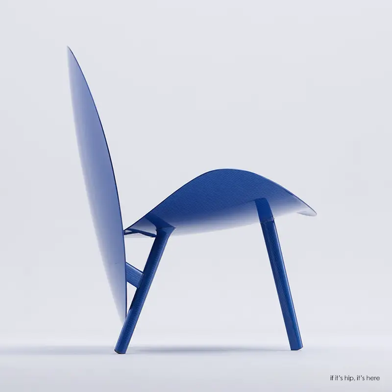 Halo chair blue profile IIHIH